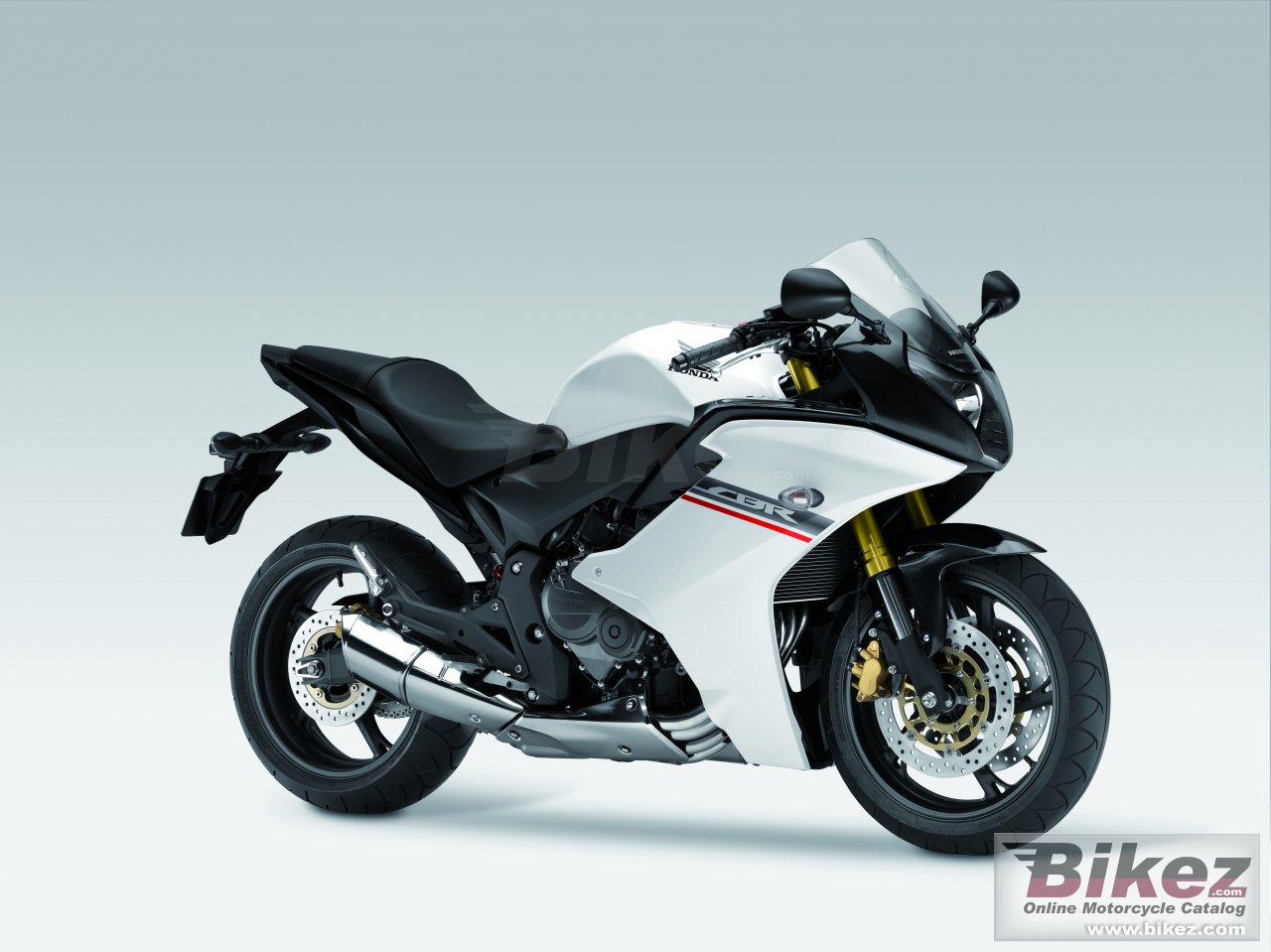 Big Honda cbr600f picture and wallpaper from Bikez.com